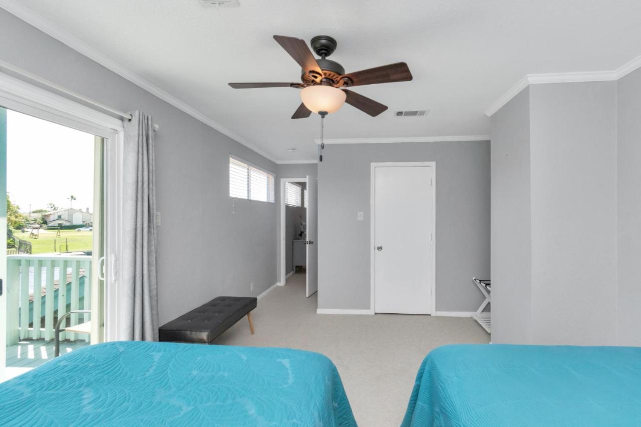 Beauty On The Water! Lake House Near The Beaches! Galveston Extérieur photo