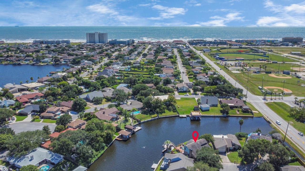Beauty On The Water! Lake House Near The Beaches! Galveston Extérieur photo
