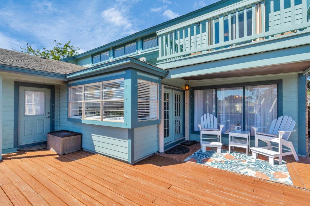 Beauty On The Water! Lake House Near The Beaches! Galveston Extérieur photo