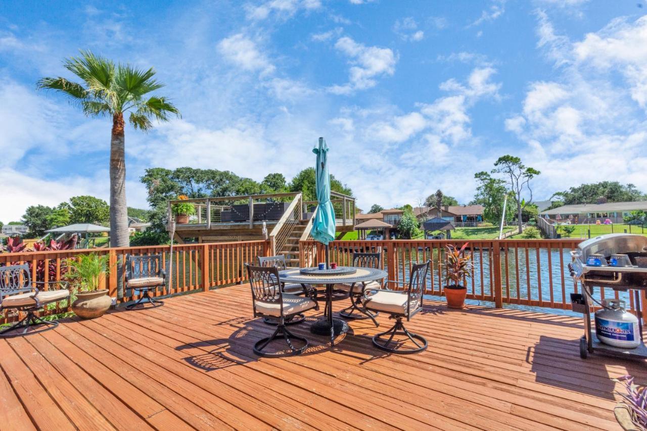 Beauty On The Water! Lake House Near The Beaches! Galveston Extérieur photo