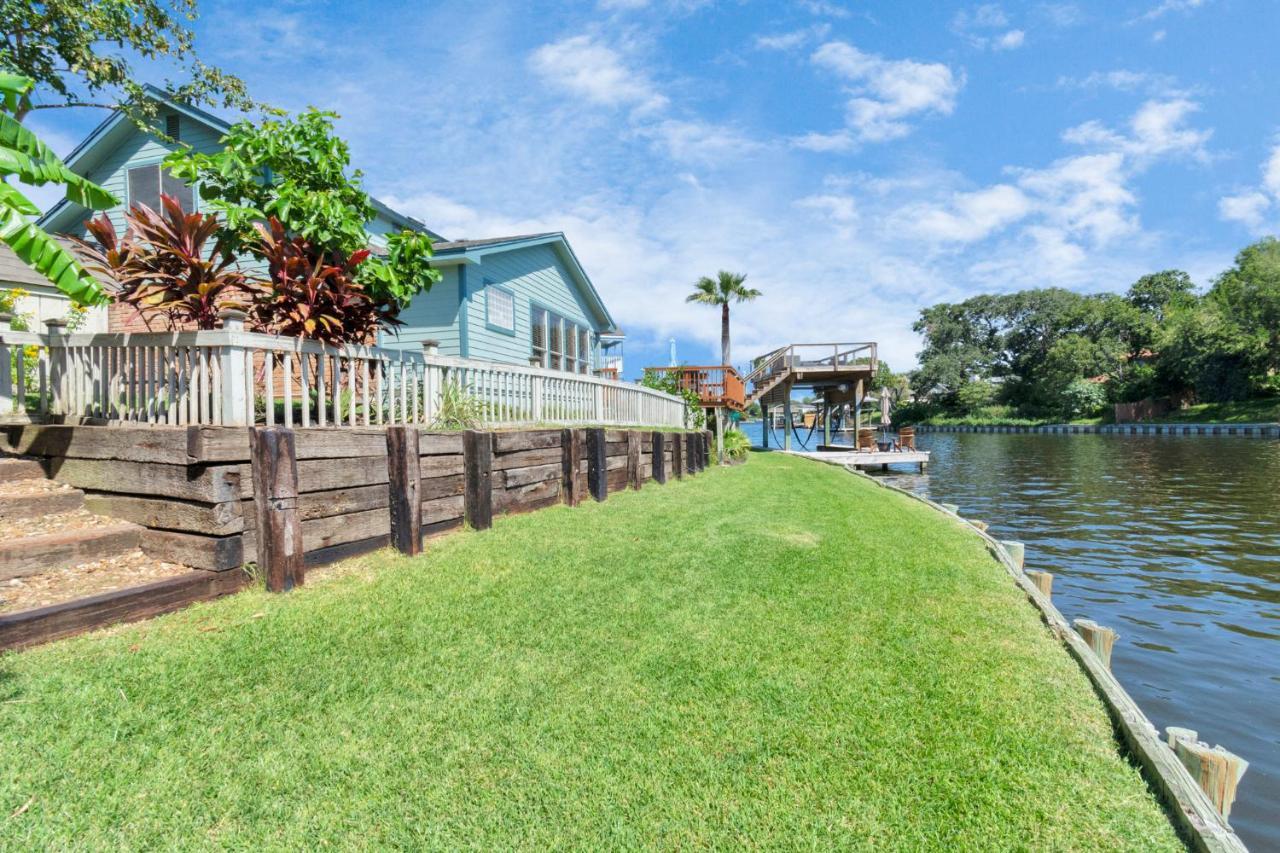 Beauty On The Water! Lake House Near The Beaches! Galveston Extérieur photo