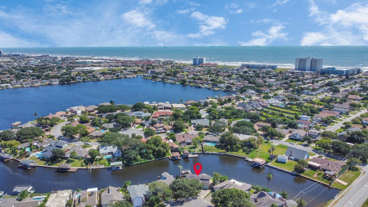 Beauty On The Water! Lake House Near The Beaches! Galveston Extérieur photo